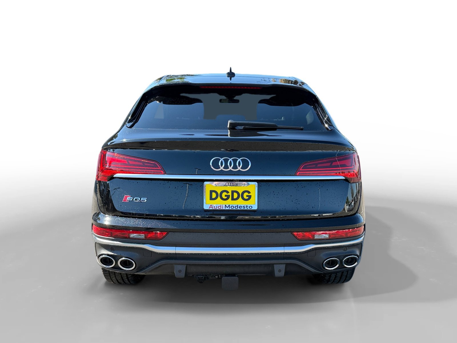 Used 2023 Audi SQ5 Premium Plus w/ Premium Plus Package image 4