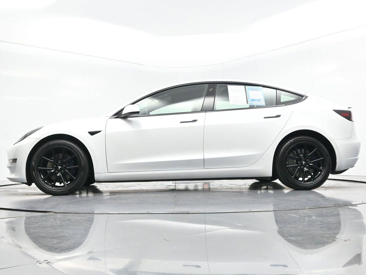 Used 2022 Tesla Model 3 Long Range image 44