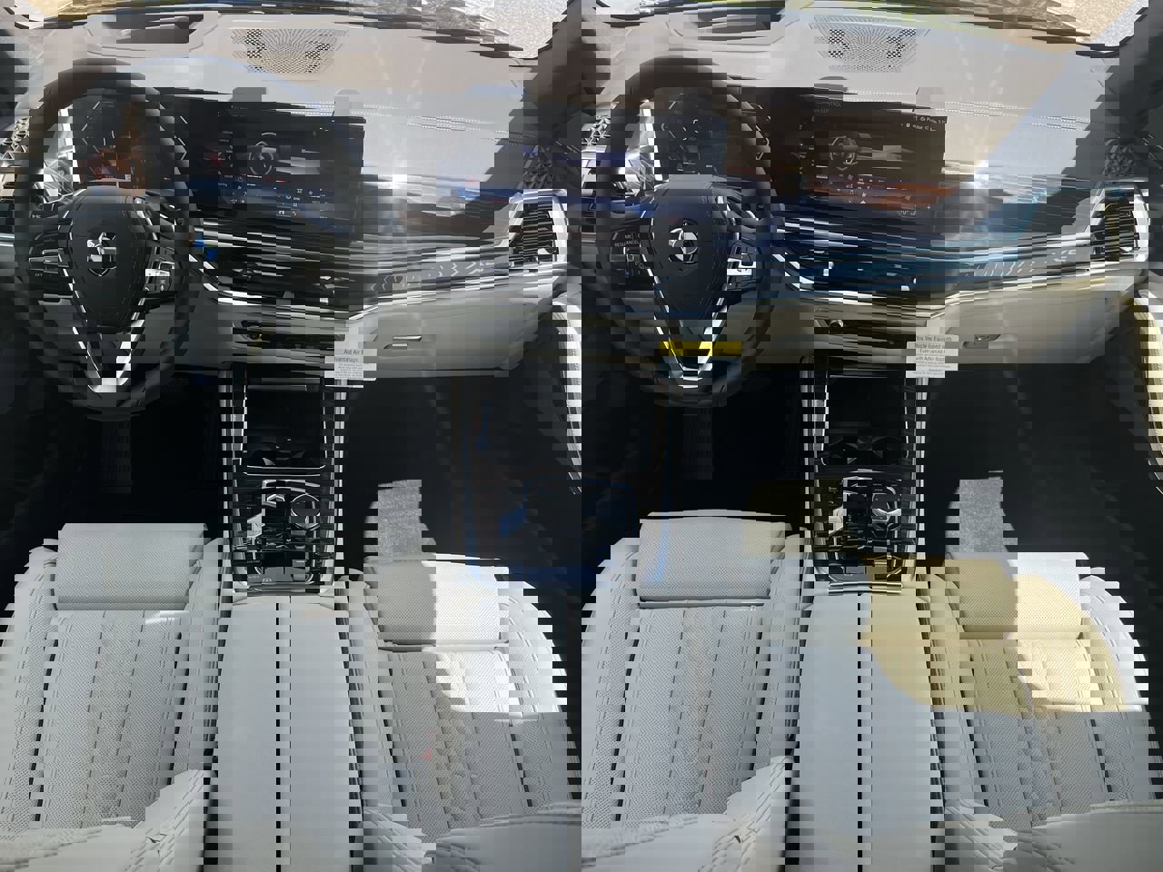 New 2026 BMW X5 sDrive40i image 29