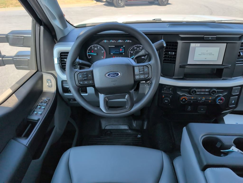 New 2026 Ford F550 4x4 Crew Cab Super Duty image 13