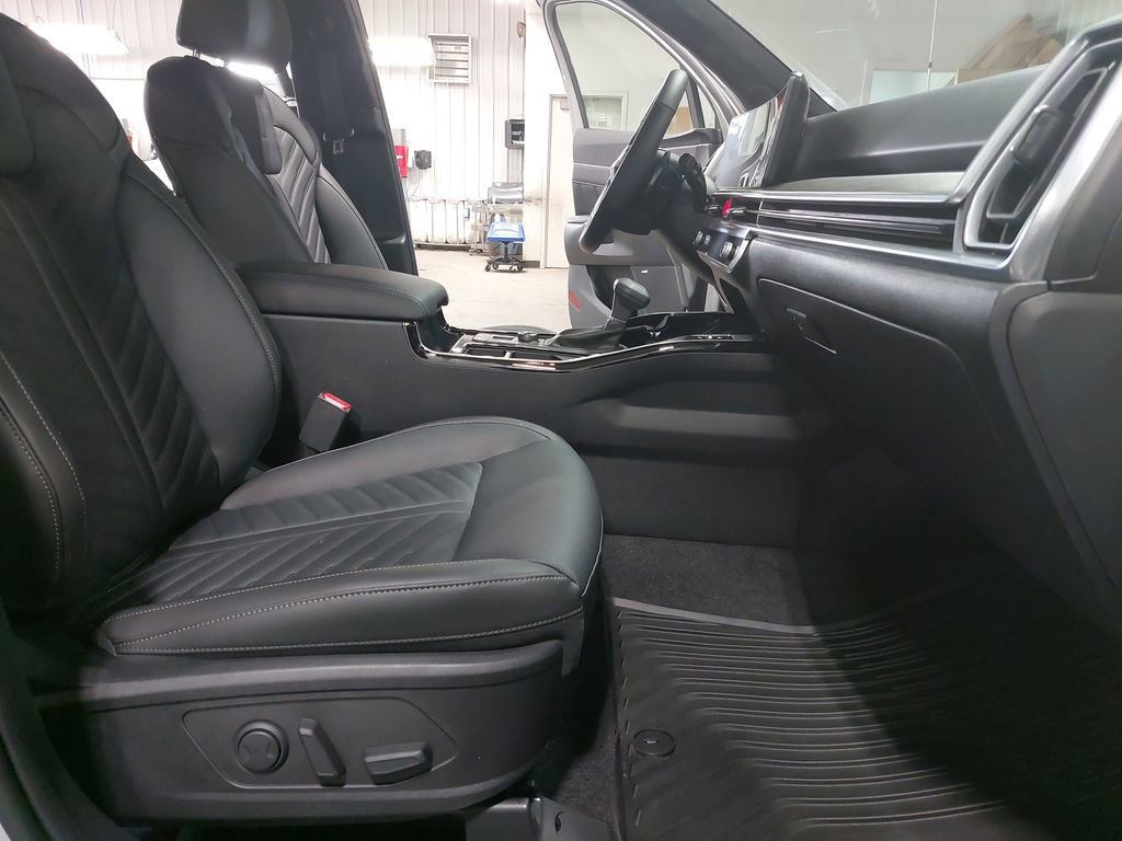New 2026 Kia Sorento SX Prestige AWD/4WD image 10
