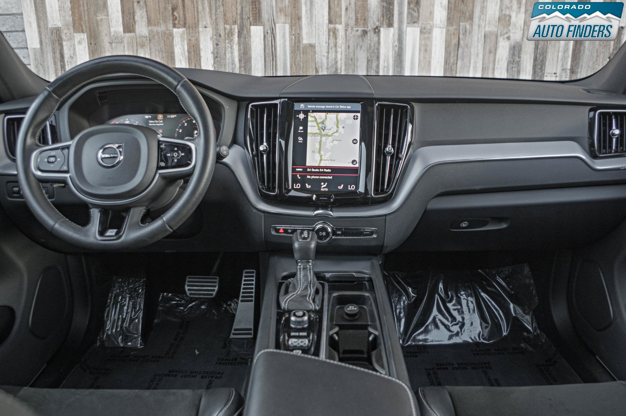 Used 2018 Volvo XC60 T6 R-Design w/ Convenience Package AWD/4WD image 16