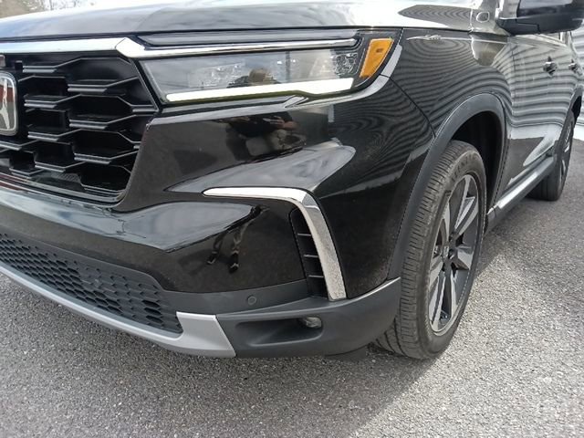 Used 2023 Honda Pilot Elite image 9