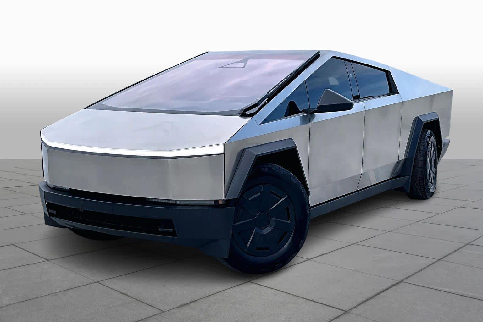 Used 2025 Tesla Cybertruck AWD Crew Cab image 1