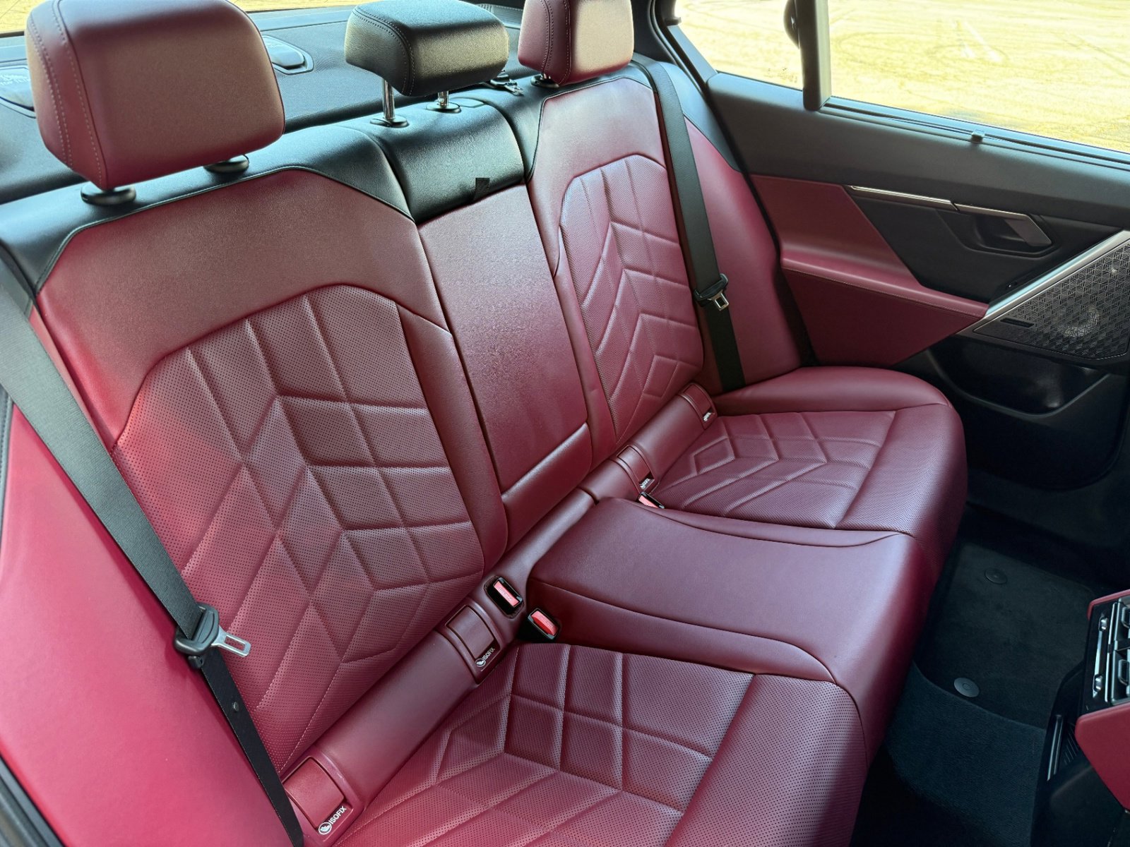 Used 2024 BMW i5 eDrive40i w/ Executive Package image 27