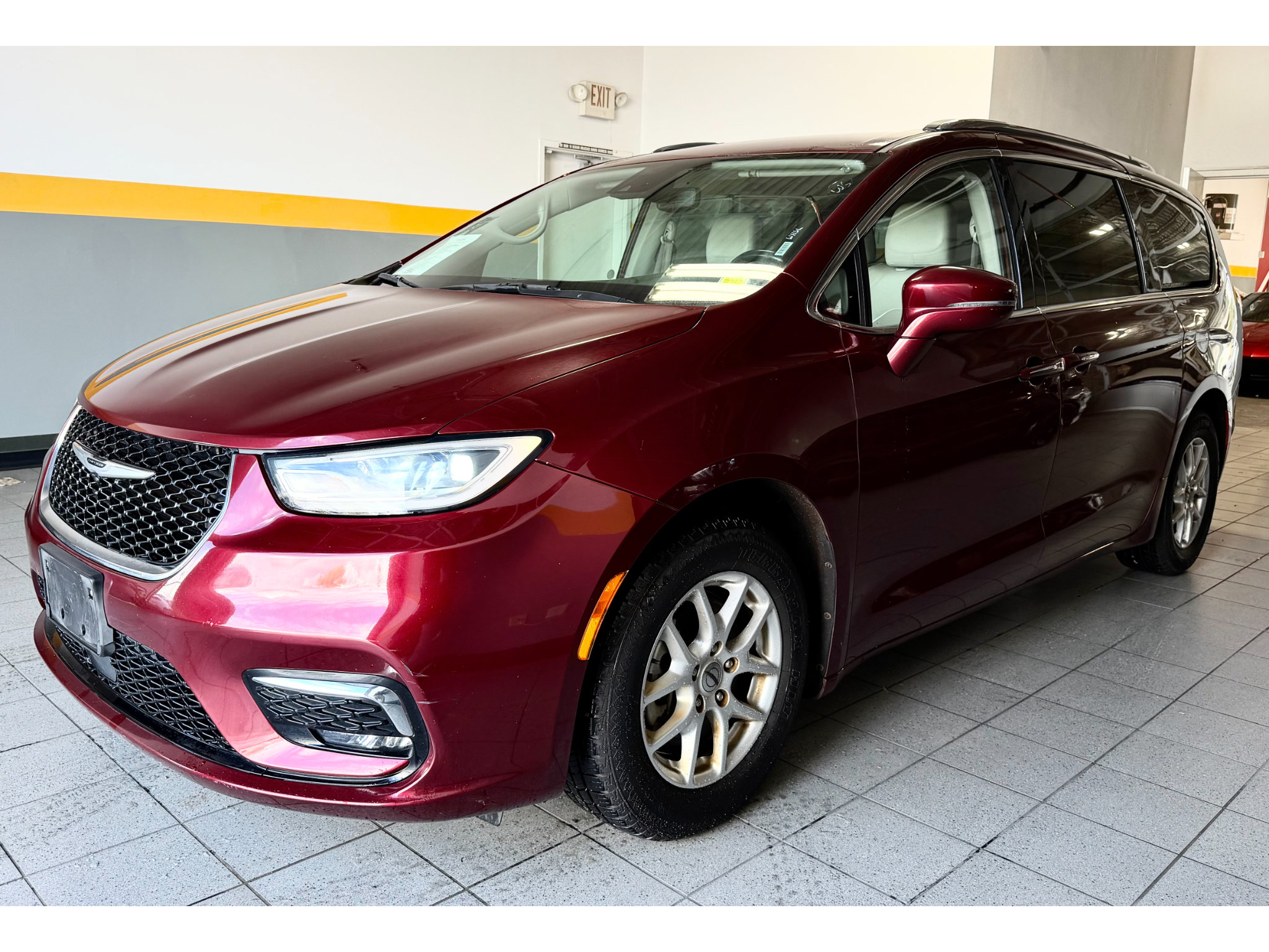 Used 2021 Chrysler Pacifica Touring-L