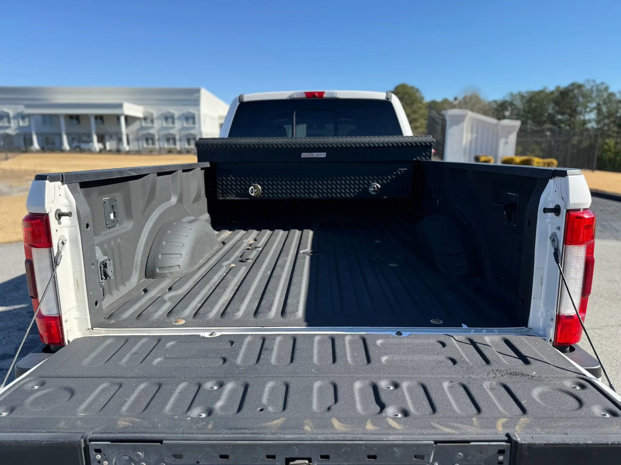 Used 2017 Ford F350 Platinum w/ Platinum Ultimate Package image 13