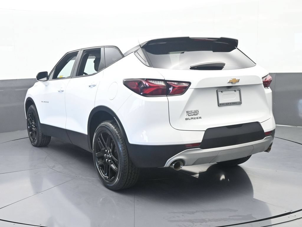 Used 2022 Chevrolet Blazer LT FWD image 4