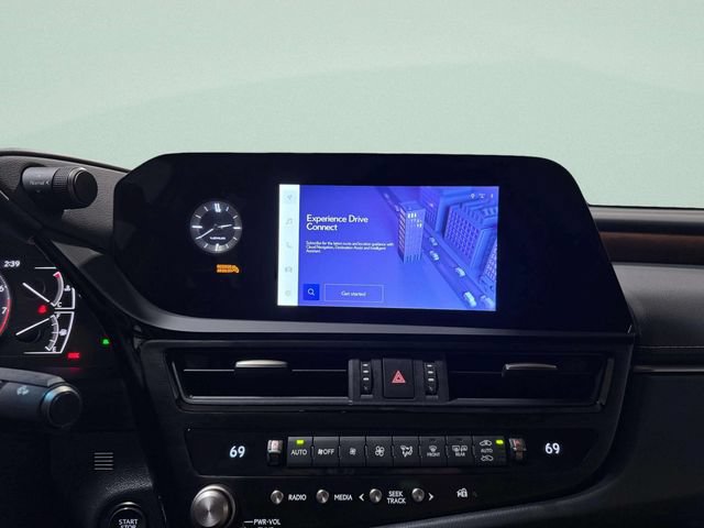 Used 2025 Lexus ES 350 w/ Premium Package FWD image 13