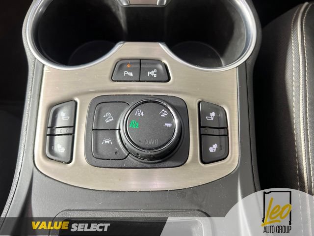 Used 2019 GMC Terrain Denali w/ Advanced Safety Package AWD/4WD image 27