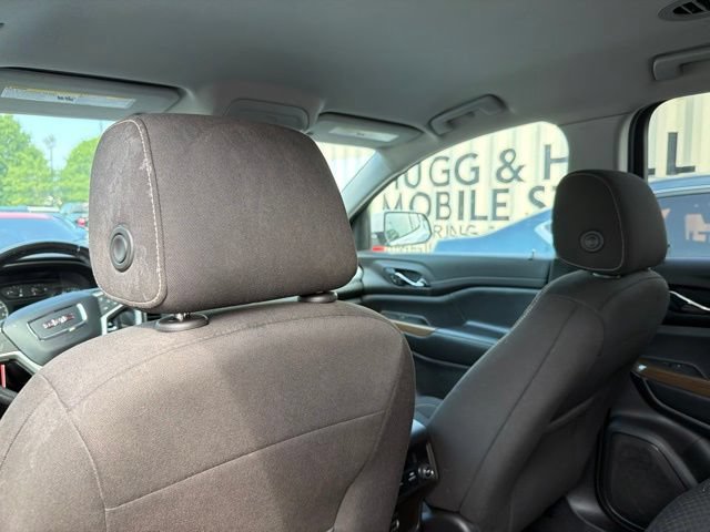 Used 2019 GMC Acadia SLE FWD image 30