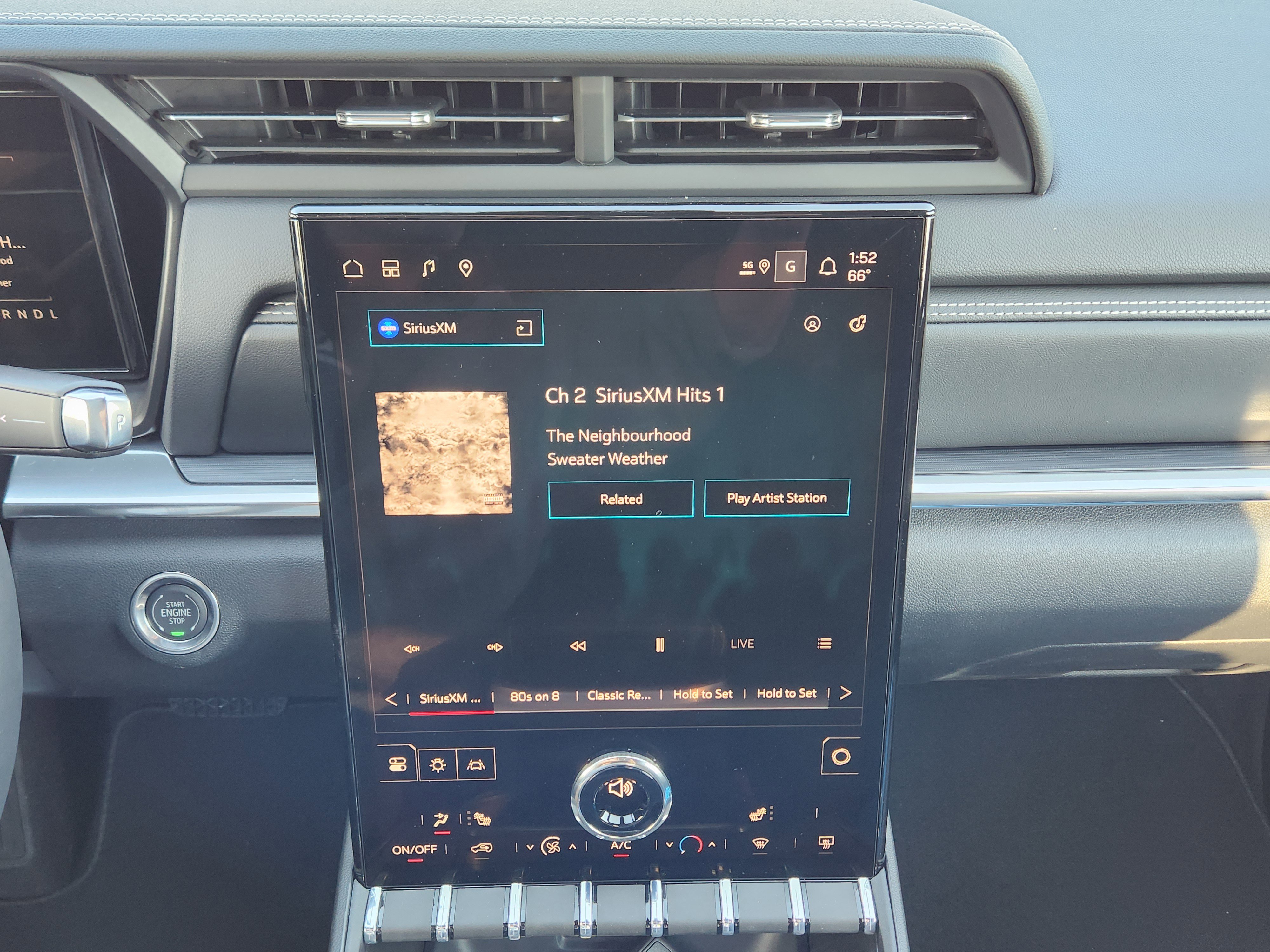 New 2026 GMC Terrain Elevation image 12