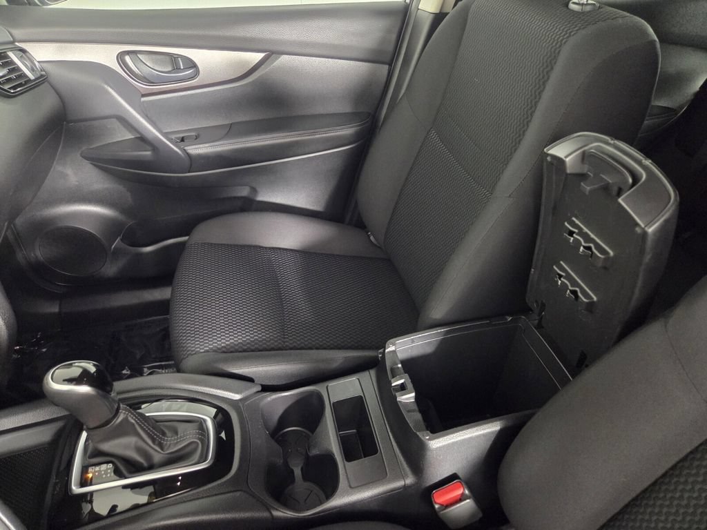 Used 2020 Nissan Rogue Sport S FWD image 20