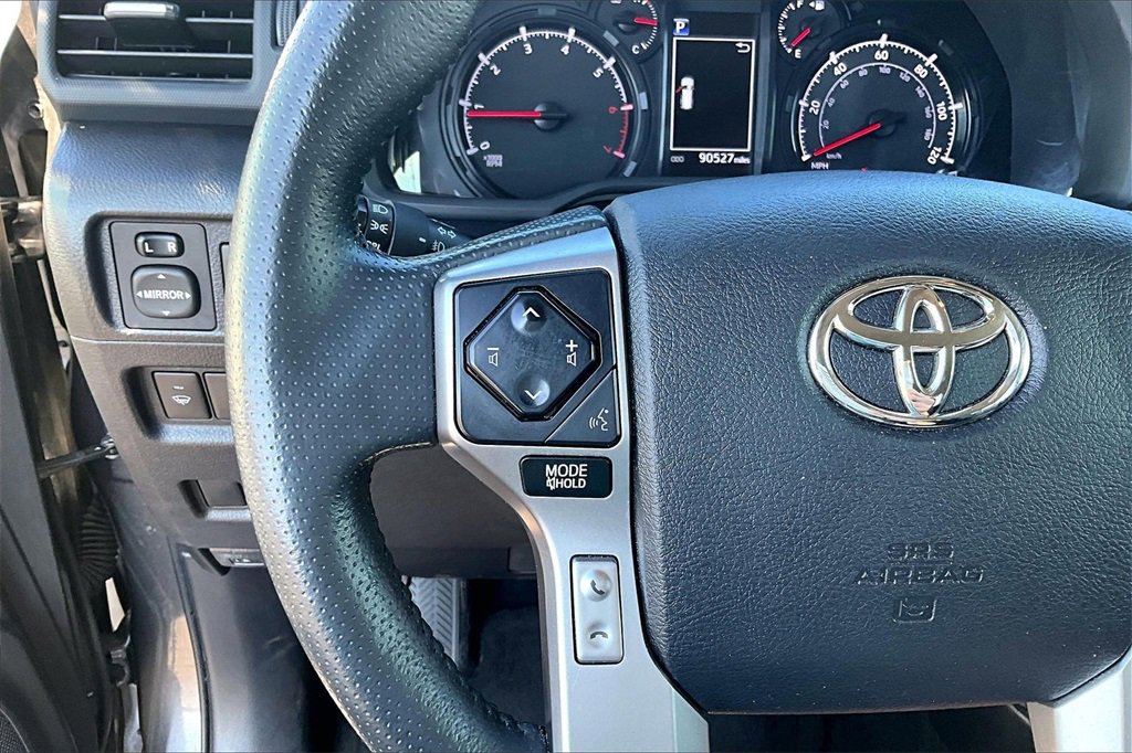 Used 2021 Toyota 4Runner SR5 image 17