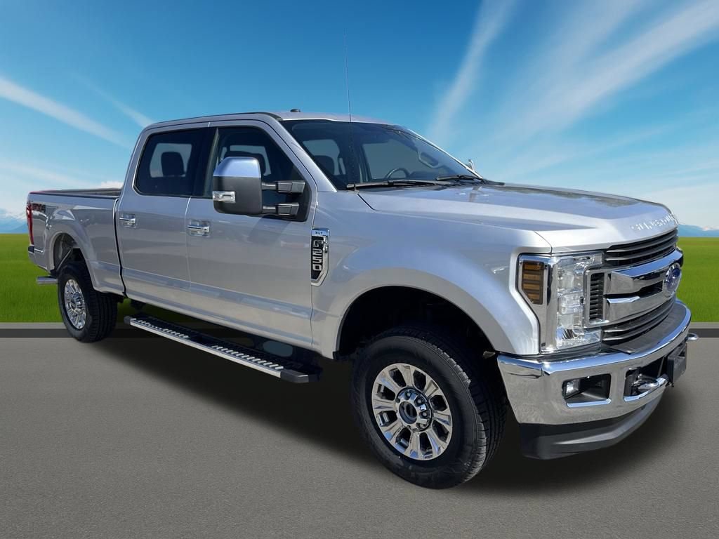 Used 2019 Ford F250 XLT w/ XLT Premium Package AWD/4WD image 3