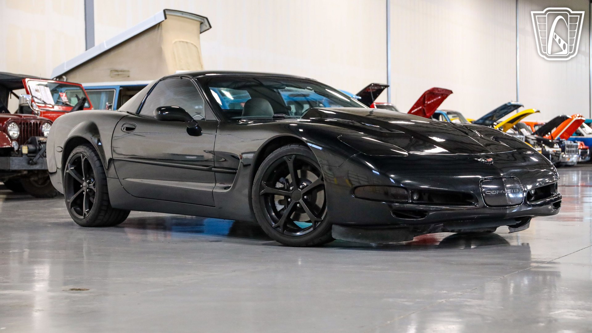 Used 1999 Chevrolet Corvette Coupe w/ Roof Pkg RWD image 5