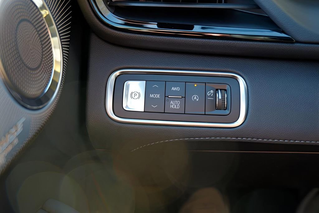 New 2026 Buick Enclave Avenir w/ Super Cruise Package image 26