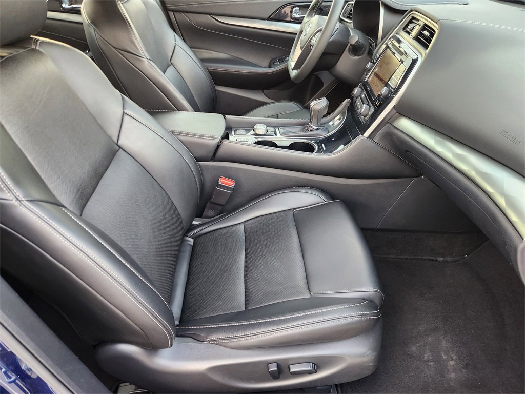 Used 2022 Nissan Maxima SV w/ Floor Mat Group image 14