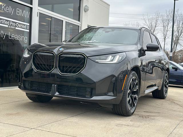 Certified 2025 BMW X3 xDrive30i w/ M Sport Package image 3
