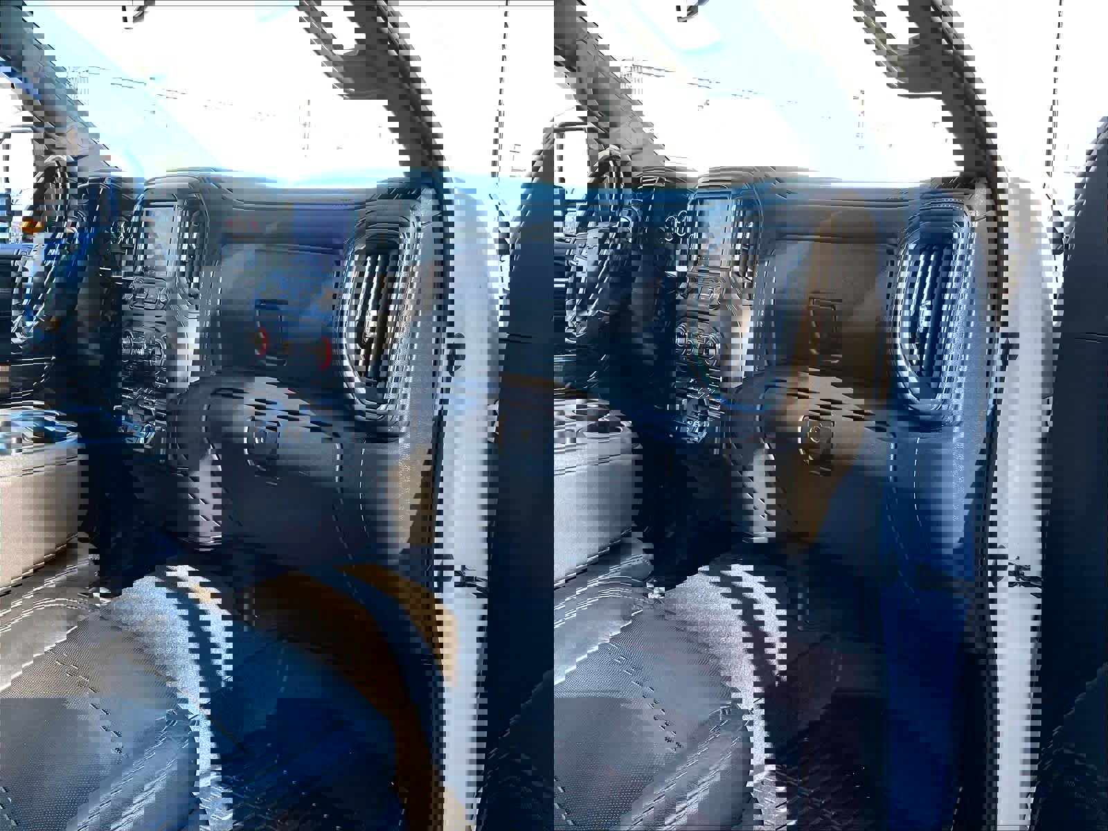 Used 2020 Chevrolet Silverado 2500 LTZ image 13