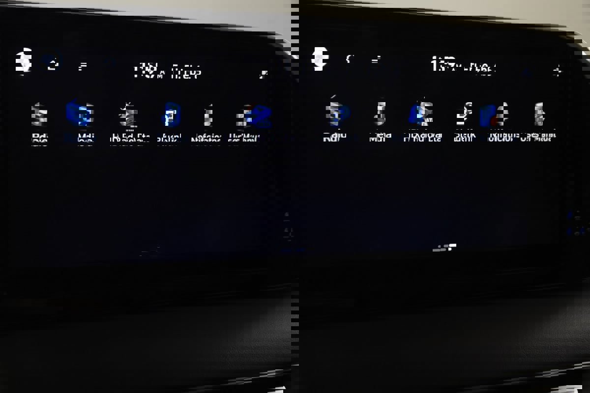 Used 2024 Hyundai Palisade Calligraphy image 35