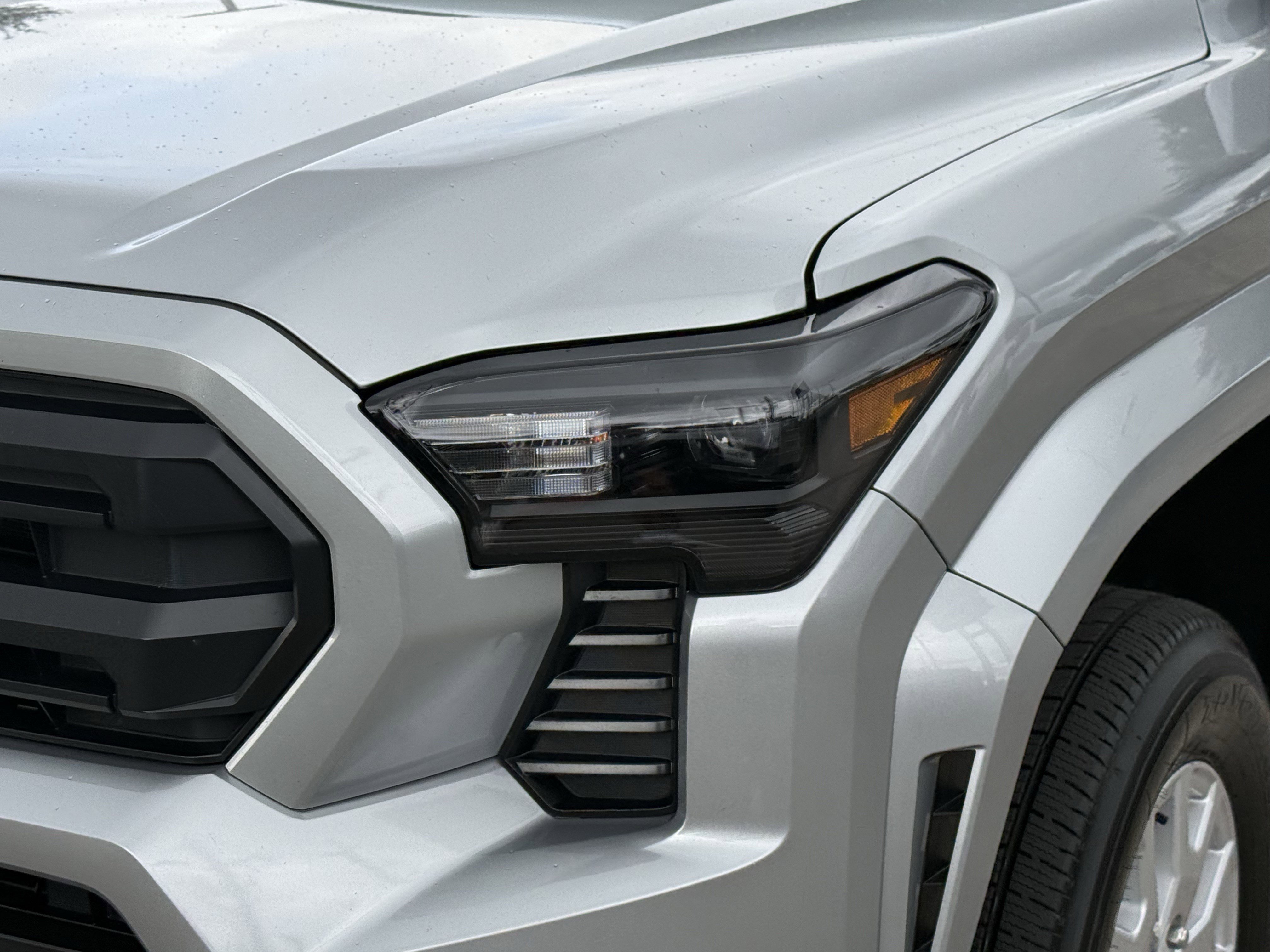 Used 2025 Toyota Tacoma SR5 image 11