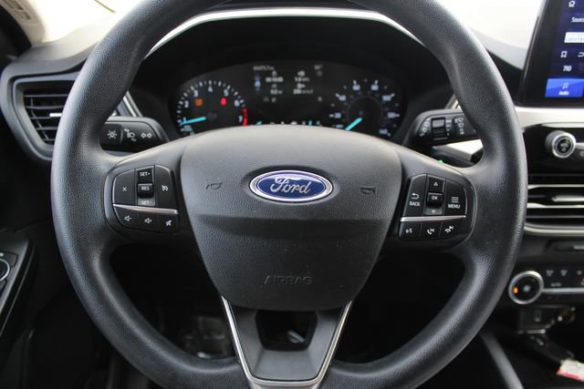 Used 2020 Ford Escape SE image 10