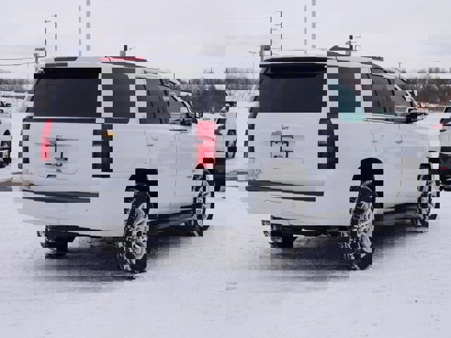 Used 2017 Chevrolet Tahoe LT image 3