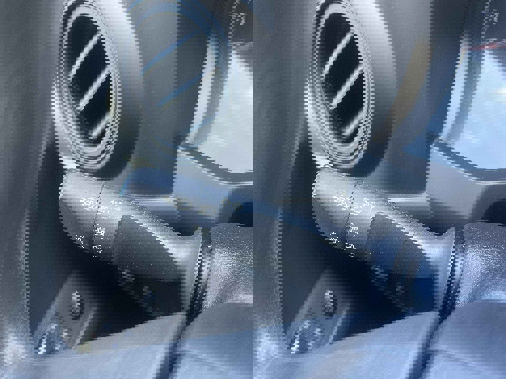 Used 2021 Toyota Tacoma SR w/ SR Convenience Package image 8