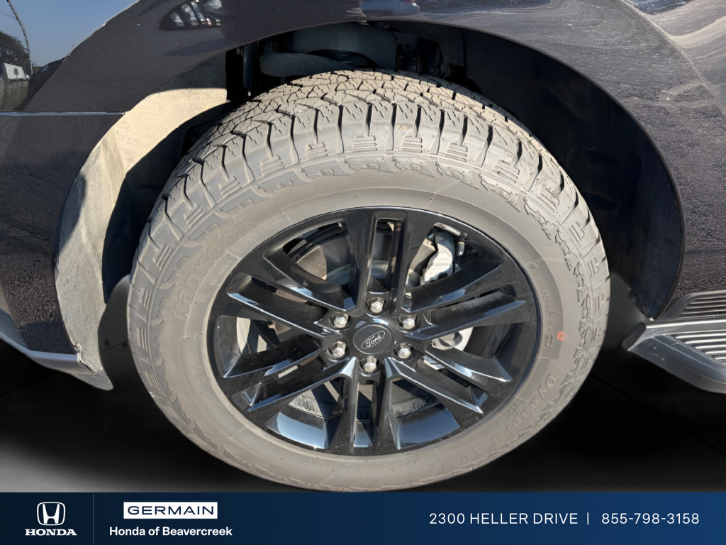 Used 2024 Ford Expedition Max XLT AWD/4WD image 29