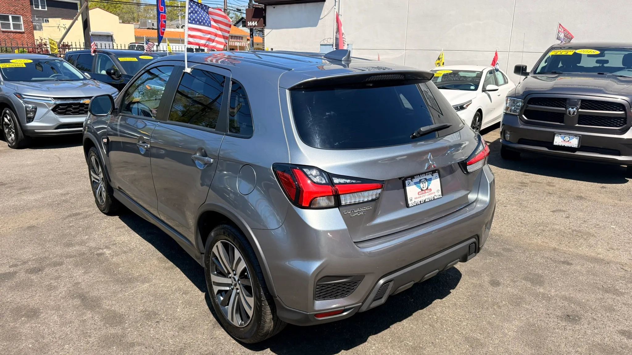 Used 2025 Mitsubishi Outlander Sport AWD image 5