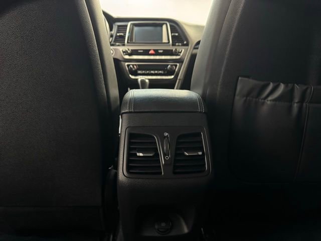 Used 2018 Hyundai Sonata Limited image 31