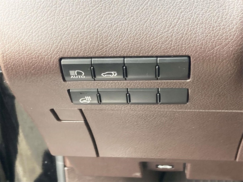 Used 2018 Lexus RX 350L AWD image 19