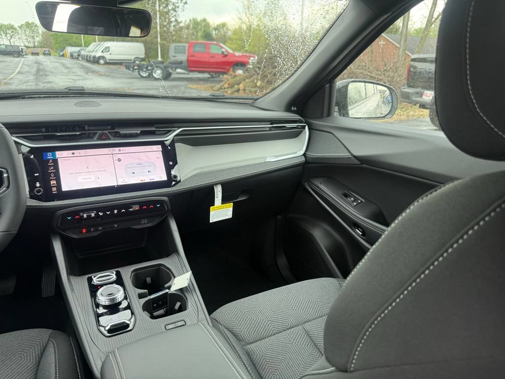 New 2026 Jeep Cherokee Laredo AWD/4WD image 29