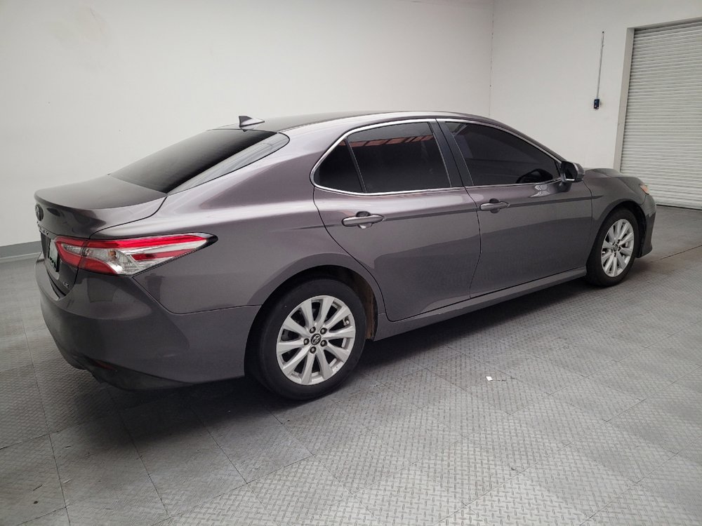 Used 2019 Toyota Camry LE FWD image 10