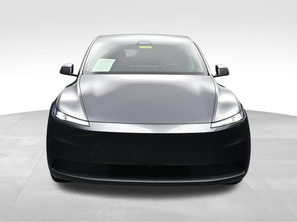 Used 2026 Tesla Model Y AWD image 8