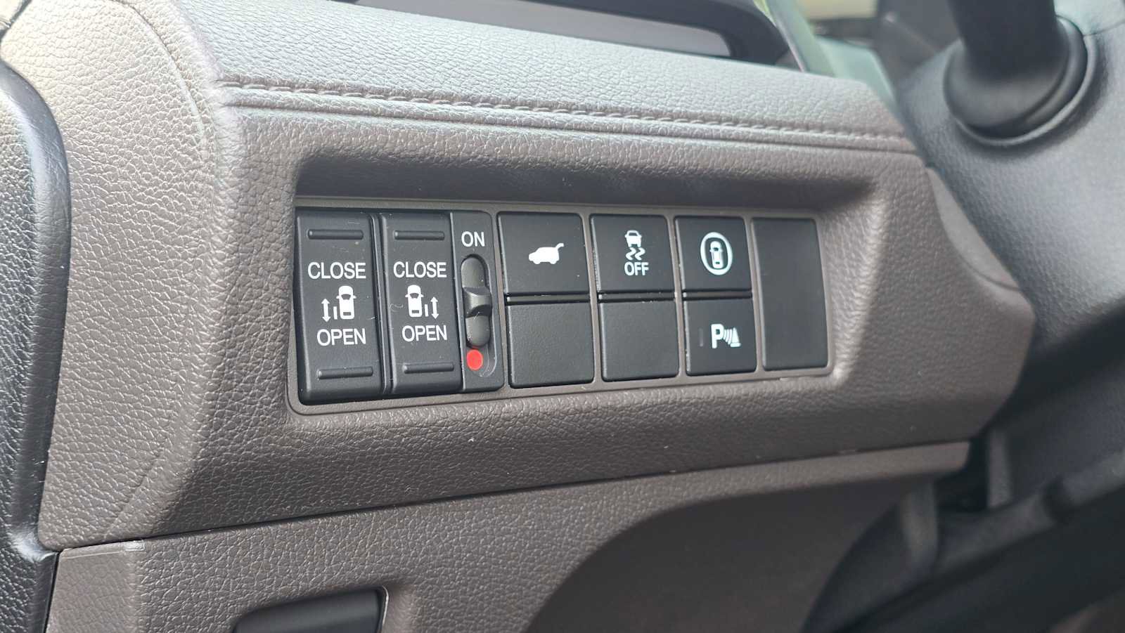 Used 2023 Honda Odyssey Elite image 27