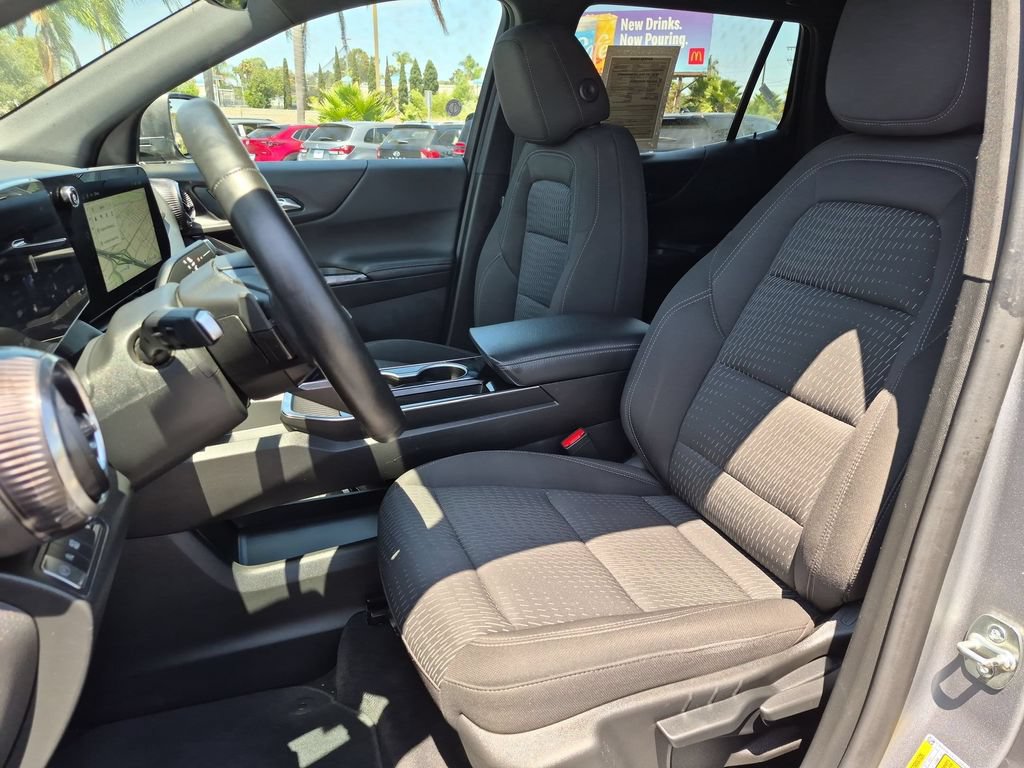 Used 2025 Chevrolet Equinox LT FWD image 25