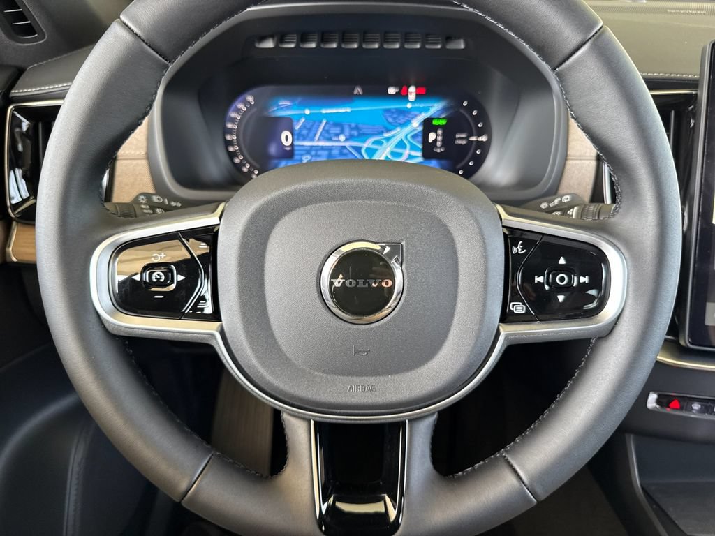 New 2026 Volvo XC90 T8 Ultra w/ Protection Package Premier AWD/4WD image 24