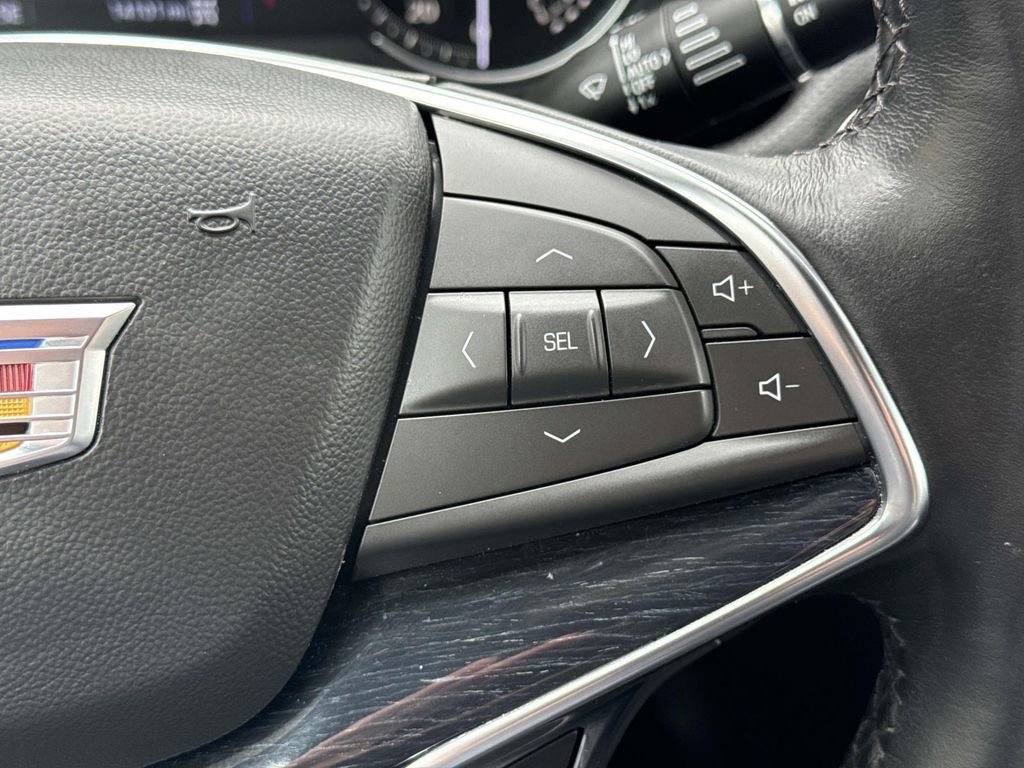 Certified 2024 Cadillac XT5 Premium Luxury AWD/4WD image 37