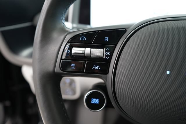 Used 2024 Hyundai Ioniq 6 Limited image 17