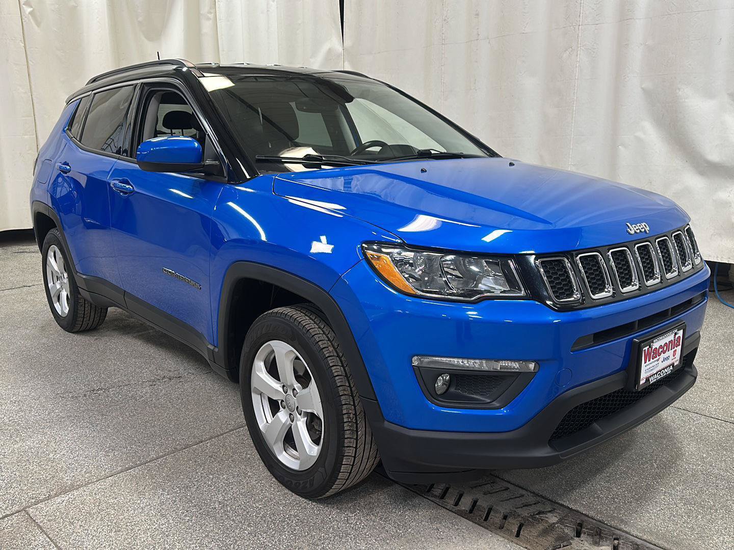Used 2018 Jeep Compass Latitude w/ Popular Equipment Group AWD/4WD image 7