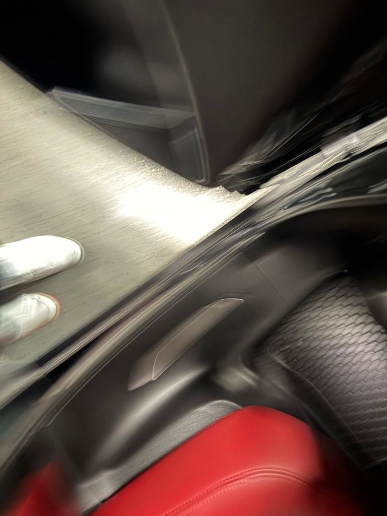 Used 2021 Jaguar F-PACE R-Dynamic S image 23