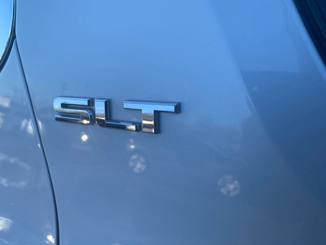 Used 2019 GMC Acadia SLT image 24