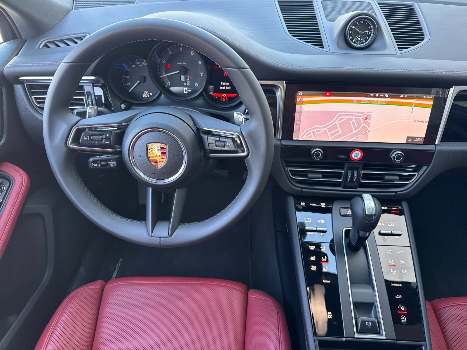 New 2026 Porsche Macan AWD/4WD image 14
