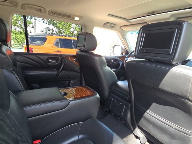 Used 2016 INFINITI QX80 4WD w/ Deluxe Technology Package image 20