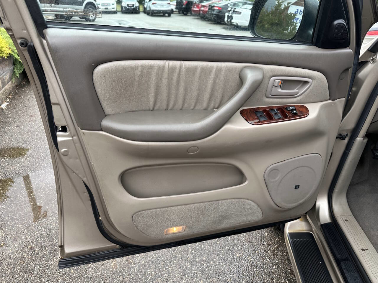 Used 2007 Toyota Sequoia Limited image 15