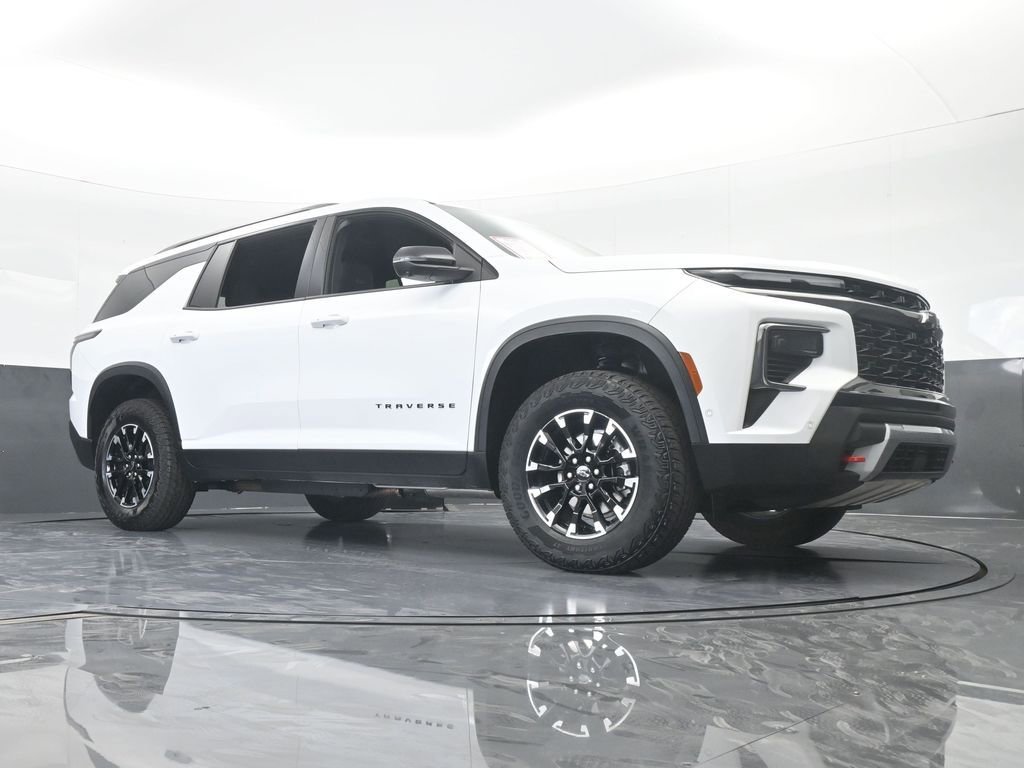 Used 2024 Chevrolet Traverse Z71 w/ Enhanced Driving Package image 77