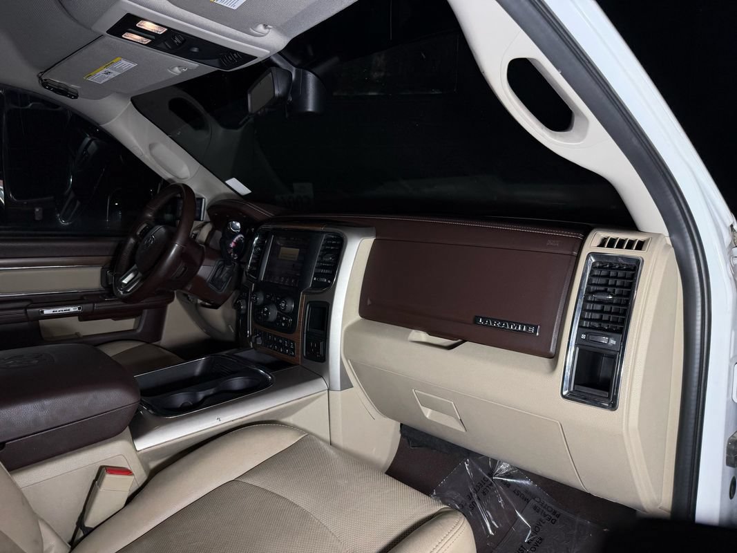 Used 2016 RAM 3500 Laramie w/ Cold Weather Group AWD/4WD image 20
