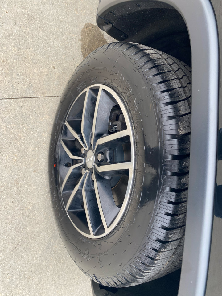 Used 2018 Jeep Grand Cherokee Trailhawk w/ Trailhawk Luxury Group image 11